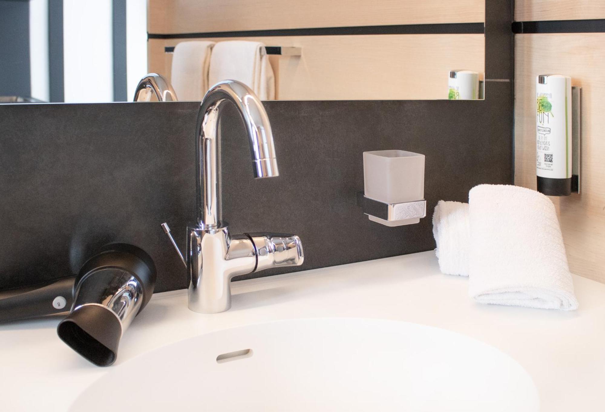 Mwh Hotel By Wmm Hotels Wiesentheid Eksteriør bilde